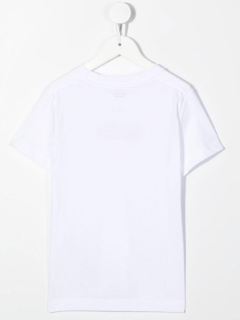 Shop Levi&#039;s White T-shirt With Front Logo In Bianco